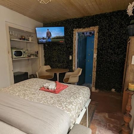 Tiny Smart Home, Private Garden & Outside Jacuzzi. Center Sintra! Εξωτερικό φωτογραφία