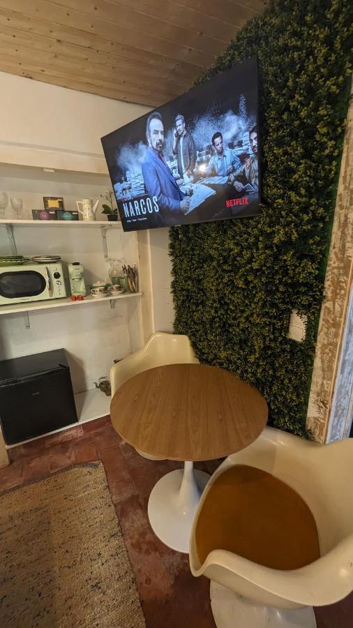 Tiny Smart Home, Private Garden & Outside Jacuzzi. Center Sintra! Εξωτερικό φωτογραφία